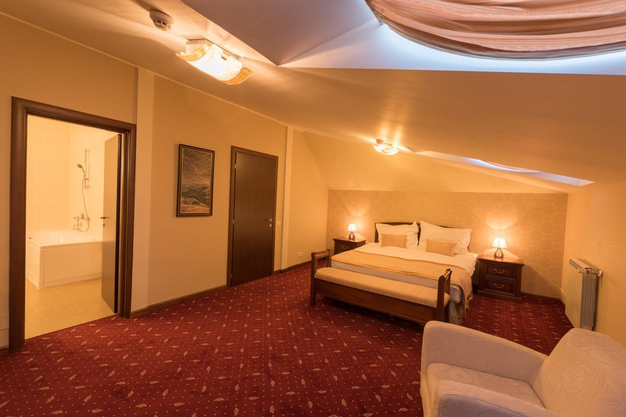 Edelweiss Poiana Hotels Пояна-Брашов Экстерьер фото